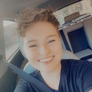 Meet your Posher, Jules